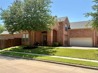 4210 Creek Falls Drive, Corinth, TX 76208