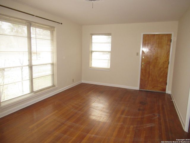 203 w woodlawn, San Antonio, TX 78212