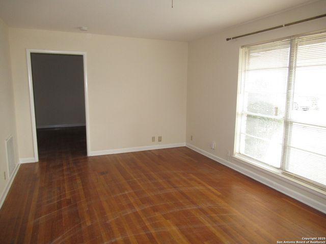 203 w woodlawn, San Antonio, TX 78212