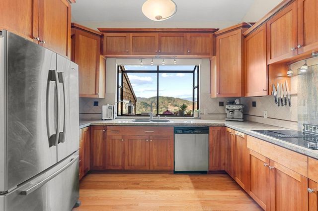 9040 El Matador Drive, Gilroy, CA 95020