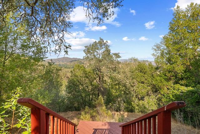 9040 El Matador Drive, Gilroy, CA 95020