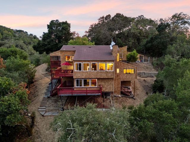 9040 El Matador Drive, Gilroy, CA 95020