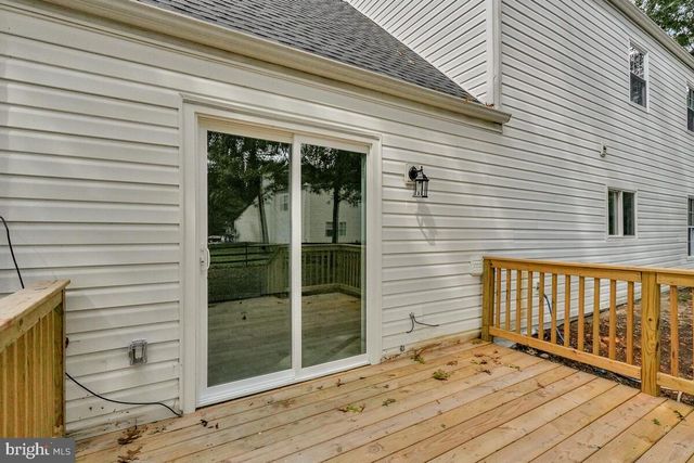 1404 BOSWELL CT, Waldorf, MD 20602