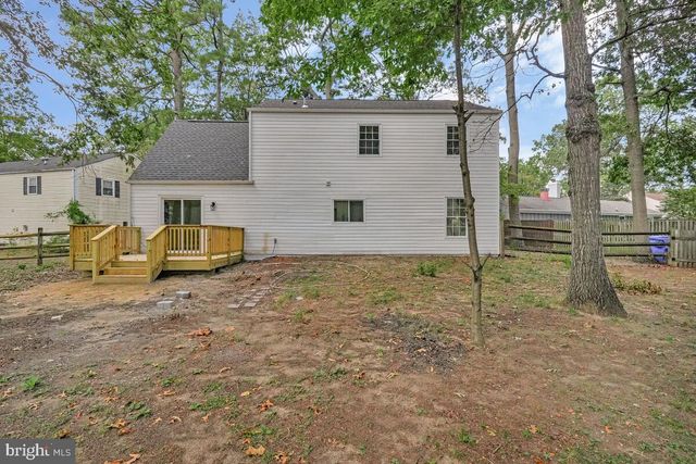 1404 BOSWELL CT, Waldorf, MD 20602