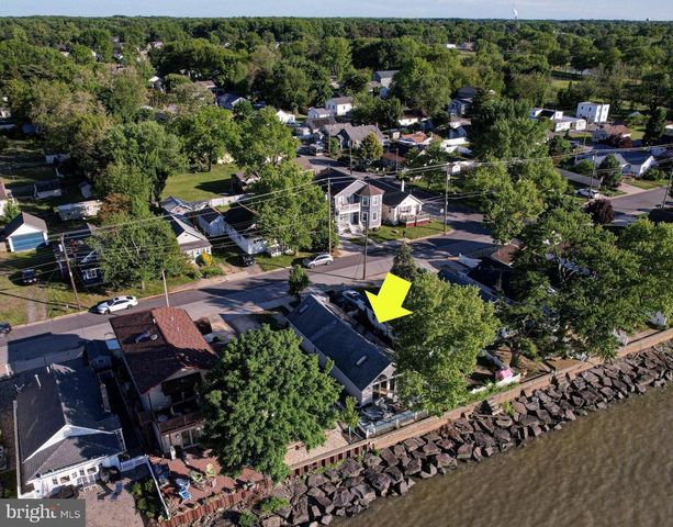 99 N RIVER DR, Pennsville, NJ 08070