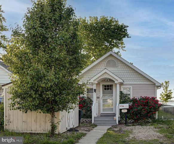 99 N RIVER DR, Pennsville, NJ 08070