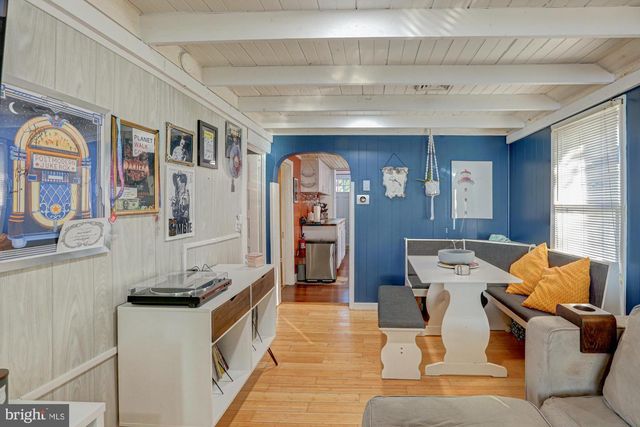 99 N RIVER DR, Pennsville, NJ 08070