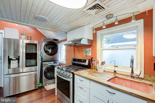 99 N RIVER DR, Pennsville, NJ 08070
