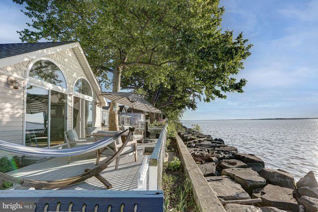 99 N RIVER DR, Pennsville, NJ 08070