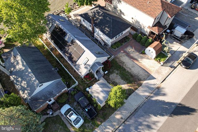 99 N RIVER DR, Pennsville, NJ 08070
