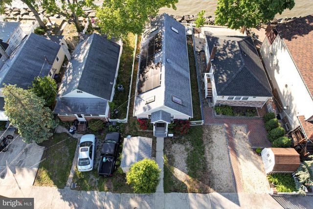 99 N RIVER DR, Pennsville, NJ 08070