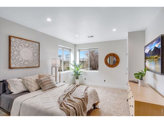 7230 Spanish Bay Dr, Windsor, CO 80550