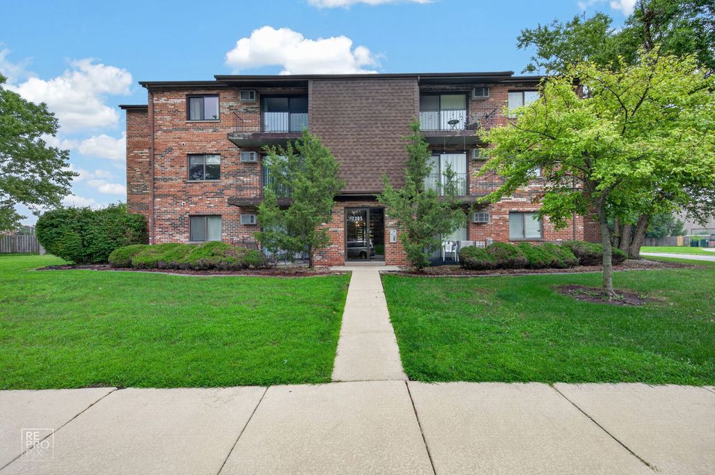 7305 Tiffany Drive 3A, Orland Park, IL 60462
