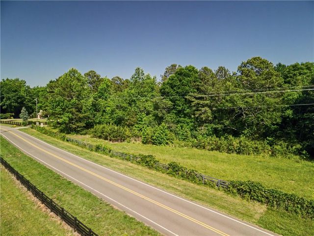 1501 Liberty Grove Road, Alpharetta, GA 30004
