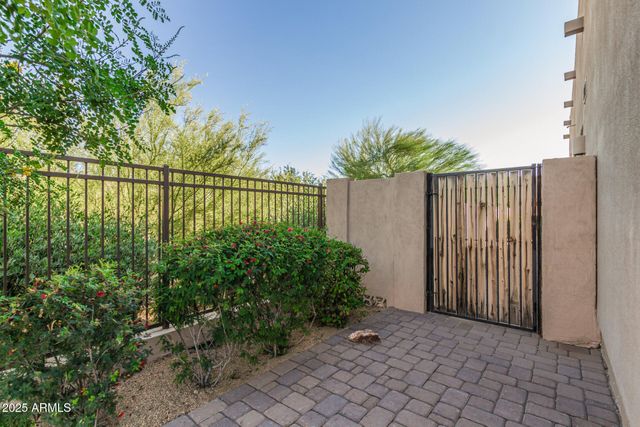 34658 N 73RD Street, Scottsdale, AZ 85266