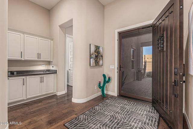 34658 N 73RD Street, Scottsdale, AZ 85266