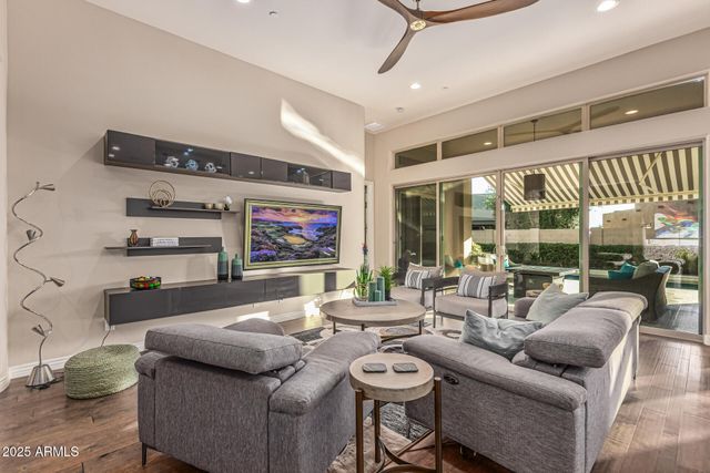 34658 N 73RD Street, Scottsdale, AZ 85266