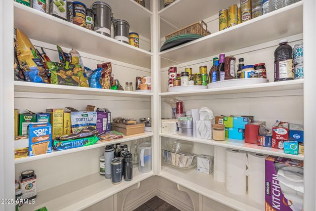 34658 N 73RD Street, Scottsdale, AZ 85266