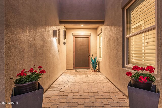 34658 N 73RD Street, Scottsdale, AZ 85266