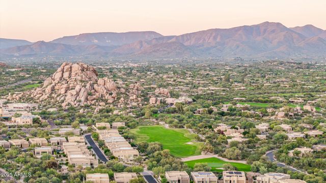 34658 N 73RD Street, Scottsdale, AZ 85266