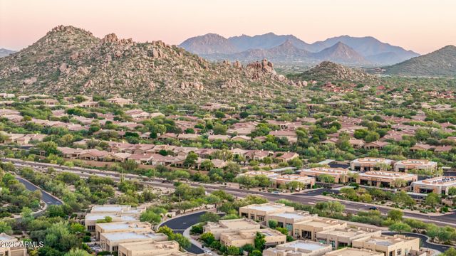 34658 N 73RD Street, Scottsdale, AZ 85266