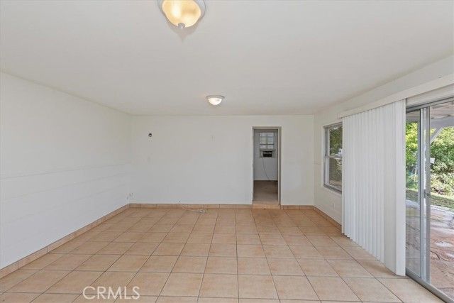 11441 San Juan, Loma Linda, CA 92354