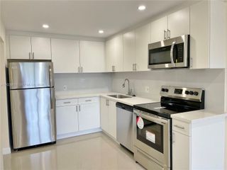 16950 W Dixie Hwy A531 A531, North Miami Beach, FL 33160