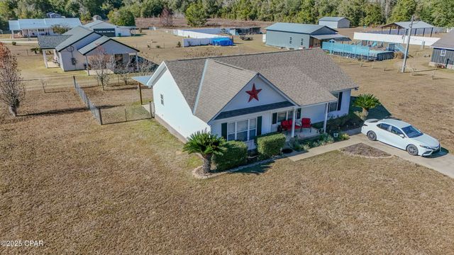 11086 NW Faircloth Road, Bristol, FL 32321