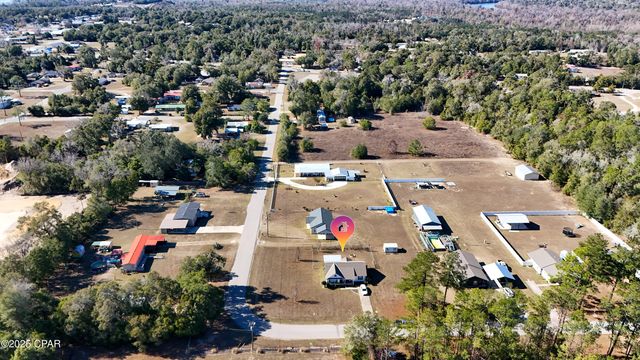 11086 NW Faircloth Road, Bristol, FL 32321