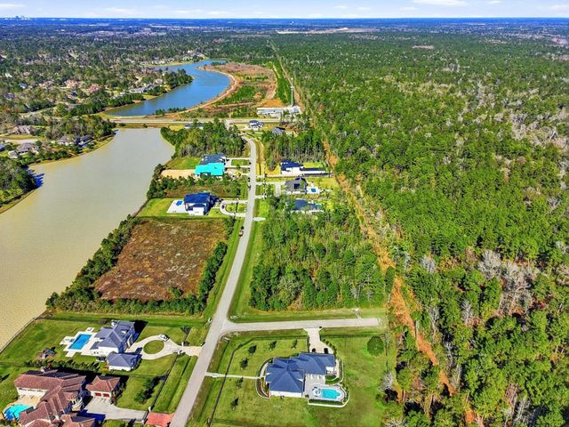 27560 S Lazy Meadow Way, Spring, TX 77386