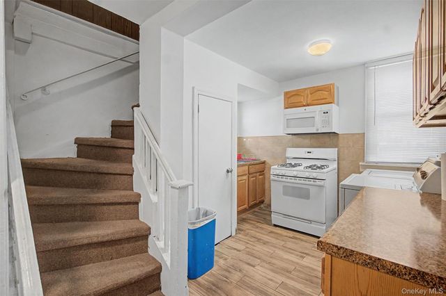 1608 Merry Avenue, Bronx, NY 10461