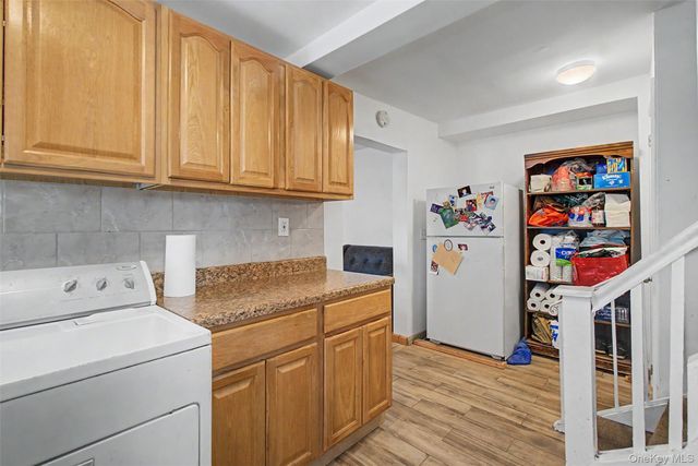 1608 Merry Avenue, Bronx, NY 10461