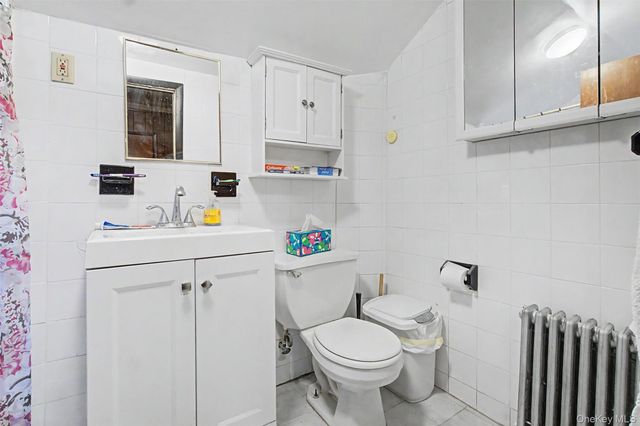 1608 Merry Avenue, Bronx, NY 10461