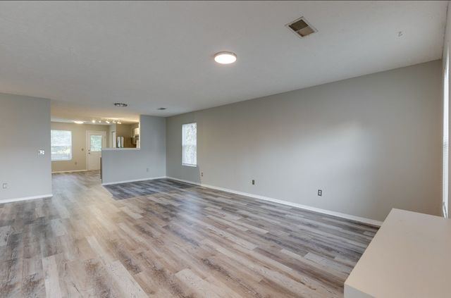 2761 Sutherland Dr, Thompsons Station, TN 37179