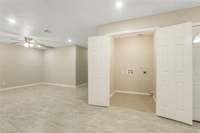 2900 Linden Lea, Irving, TX 75061