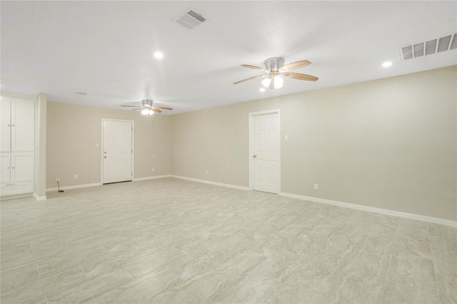 2900 Linden Lea, Irving, TX 75061