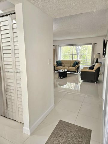 8818 W Mcnab Road 303, Tamarac, FL 33321