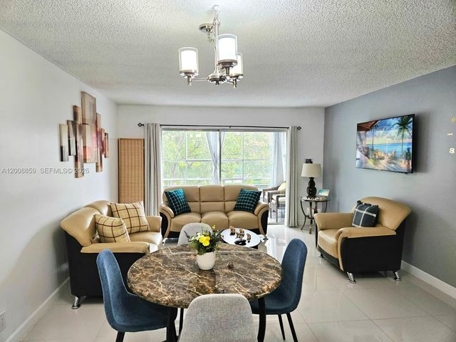 8818 W Mcnab Road 303, Tamarac, FL 33321
