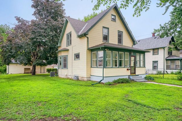 1654 Concordia Avenue, Saint Paul, MN 55104