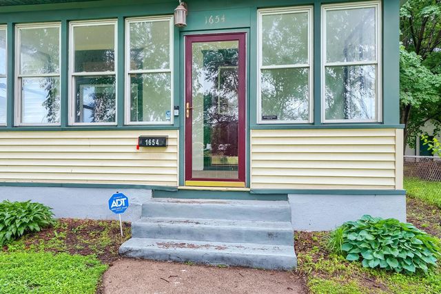 1654 Concordia Avenue, Saint Paul, MN 55104
