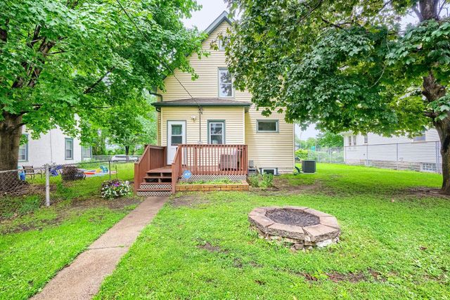 1654 Concordia Avenue, Saint Paul, MN 55104