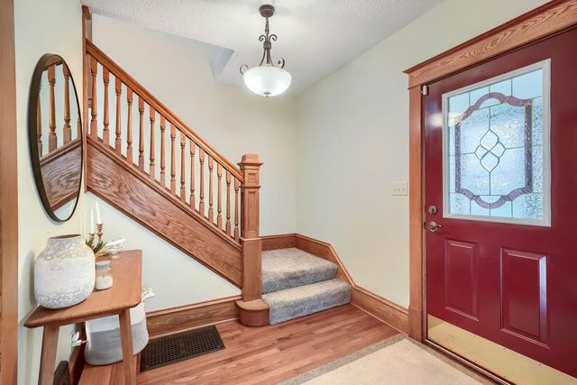 1654 Concordia Avenue, Saint Paul, MN 55104
