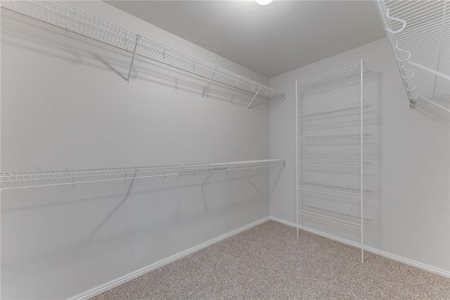 132 Fox Run Cr, Centerton, AR 72719