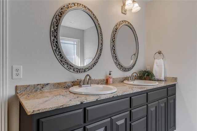 132 Fox Run Cr, Centerton, AR 72719