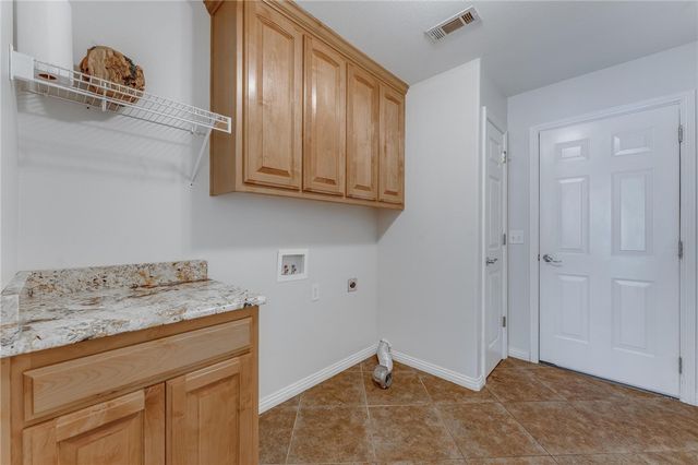 132 Fox Run Cr, Centerton, AR 72719