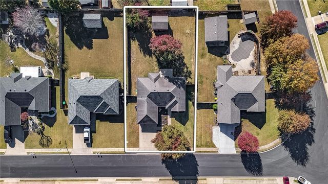 132 Fox Run Cr, Centerton, AR 72719