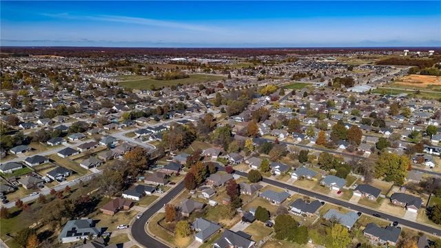 132 Fox Run Cr, Centerton, AR 72719