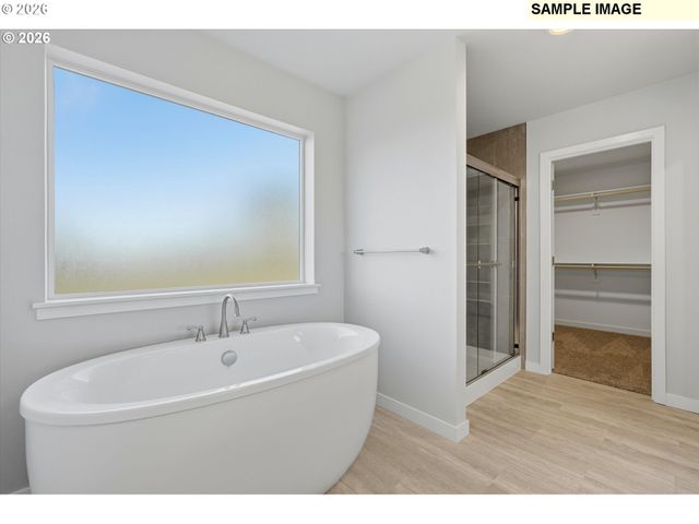 528 E Wilson St, Carlton, OR 97111