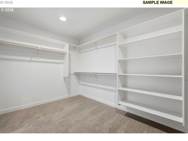 528 E Wilson St, Carlton, OR 97111