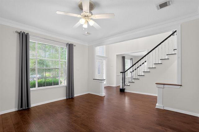 19 Heather Wisp, The Woodlands, TX 77381